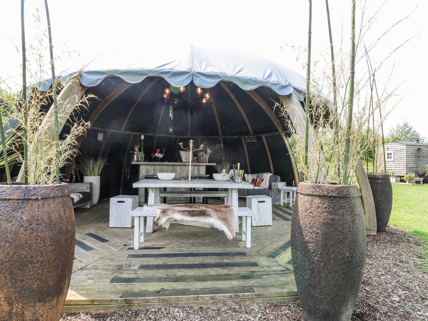 Holiday home Lillie's Shepherds Hut *